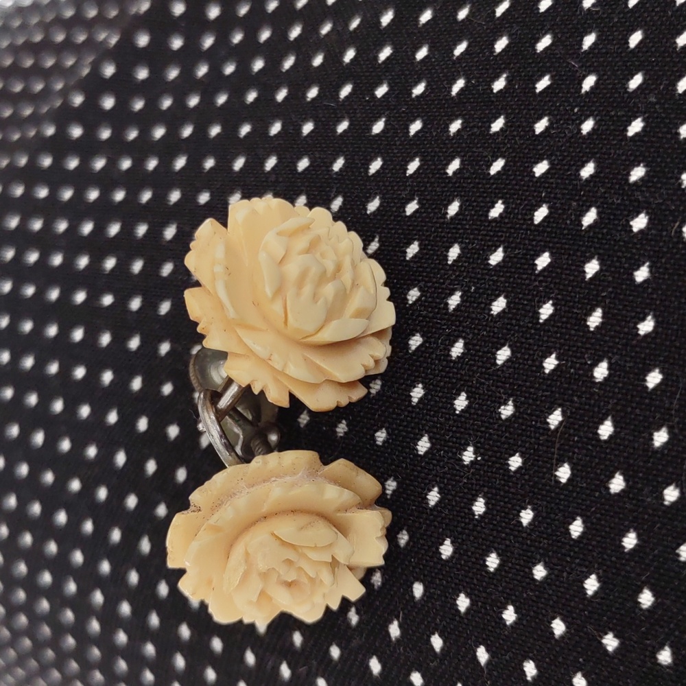 vintage ivory carved bone earrings